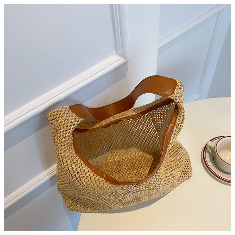 Fashion Casual Retro Tote Straw Product information: Lining texture: Nylon Color: Black, Milky White, Brown Hardness: soft Material: Straw Suitcase shape: Horizontal Square Bag internal structure: zipper change bag Size: Top width: 33CM Bottom width: 36CM