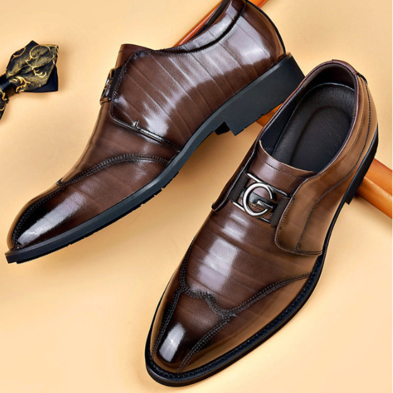 Mens Fashionable And Versatile Casual Business Leather Shoes Product information: Upper material: synthetic PU Sole material: rubber Applicable gender: Male Toe shape: leather covered head Vamp height: low-top Color: black, dark brown Size:38,39,40,41,42,