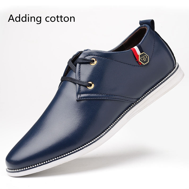 Men's Breathable Leather Shoes With Cow Tendons And Soft Soles Overview: Unique design, stylish and beautiful. Good material, comfortable feet. A variety of colors, any choice. Specification: Fashion element: metal Upper material: imitation leather Sole m