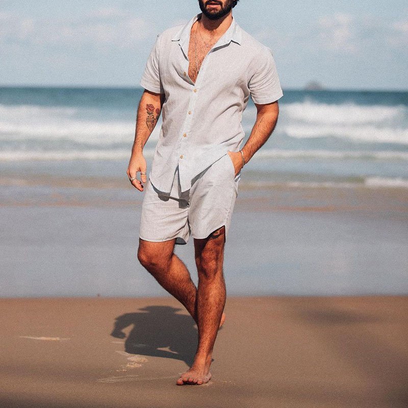 Loose Shirt Casual Men's Shorts Short Sleeve Suit Product information: Material:Polyester Fiber (Polyester) Style:Hong Kong style Features:printing Colour:light blue Size Information: Size: S/M/L/XL/XXL/3XL Note: 1. Asian sizes are 1 to 2 sizes smaller th