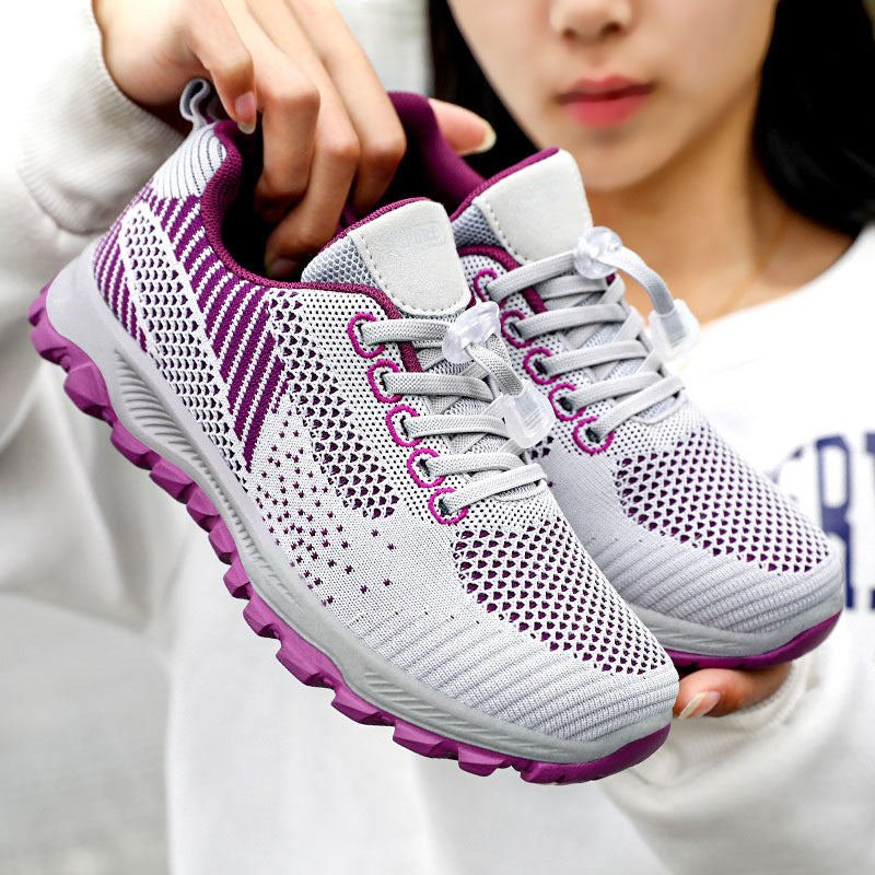 Men's And Women's Fashion Casual Soft Bottom Running Shoes Product information: Toe holder shape: round head Color: G-P19 purplish red G-P19 purple, G-P19 light gray, G-P19 black purple, b-p20 Black, b-p20 Gray Shoe Upper material: Mesh Heel height: low h