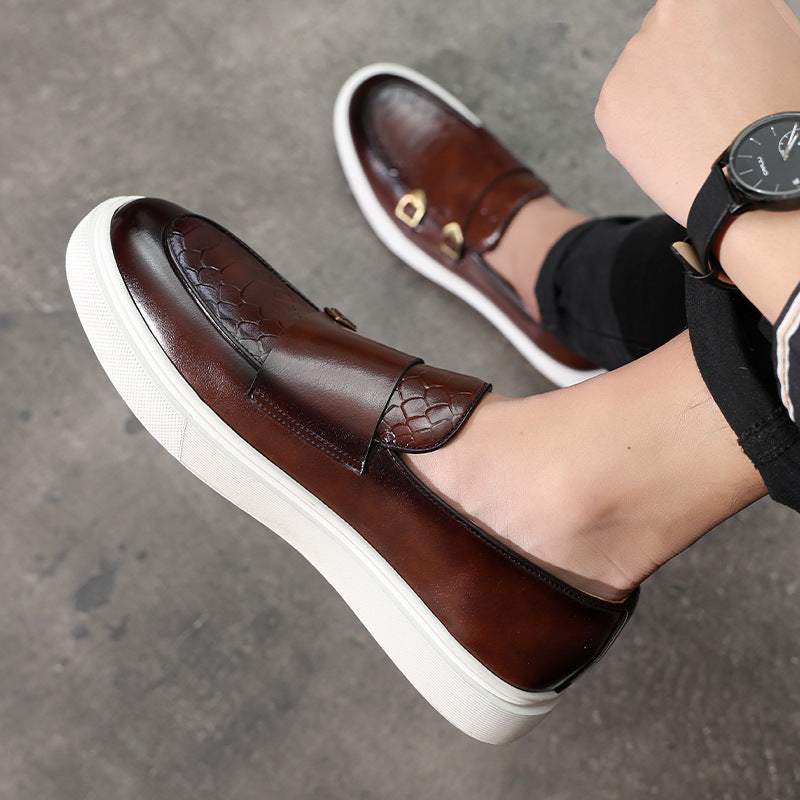 Men's Summer New Fashion Casual Leather Shoes Product information: Color: Black, Brown Processing Method: embossing Heel height: flat heel Socks length: low tube Heel shape: flat heel Size: 38, 39, 40, 41, 42, 43, 44, 45, 46 Sole craft: viscose shoes Sole