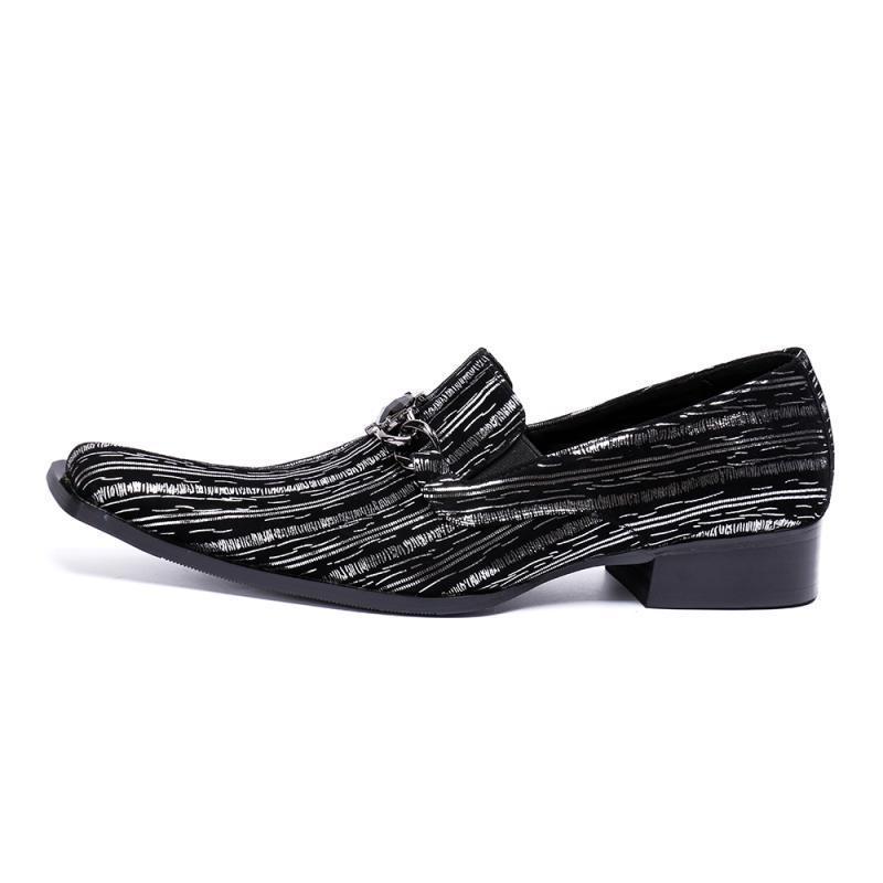 Leather Breathable Tide Host Wedding Night Shoes Product Information: Product Category: Loafers Applicable gender: male pattern: plain Upper material: leather Cortical features: cowhide Toe shape: square toe Heel height: low heel (1-3CM) Sole Material: Ru
