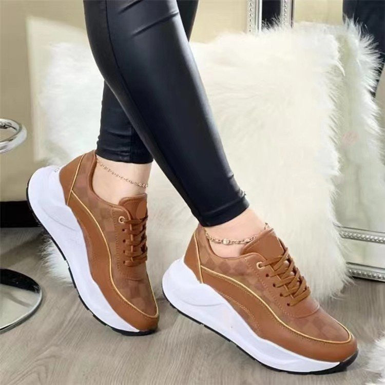 Female Fashion Casual Thick-soled Sports Shoes Product information: Toe shape: round toe Upper material: two layers of cowhide (in addition to cow suede) Heel height: slope heel (4 ~ 6cm) Color:apricot,light brown,brown Size: 36,37,38,39,40,41,42,43 Sole