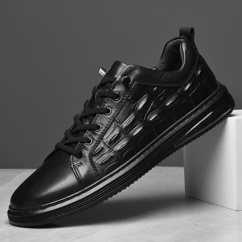 Leather Shoes Breathable Pattern Casual Sneakers Overview: Unique design, stylish and beautiful. Good material, comfortable feet. A variety of colors, any choice. Specification: Toe shape: round toe Upper material: top layer cowhide Style: leisure Style:
