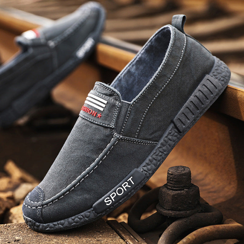 Cloth Shoes Men's Casual Shoes Canvas Washed Denim Men's Shoes Product information Applicable gender: male Upper material: canvas Sole material: PVC Toe shape: pointed Sole process: injection shoes Size Information Size: 39,40,41,42,43,44,45 Packing list