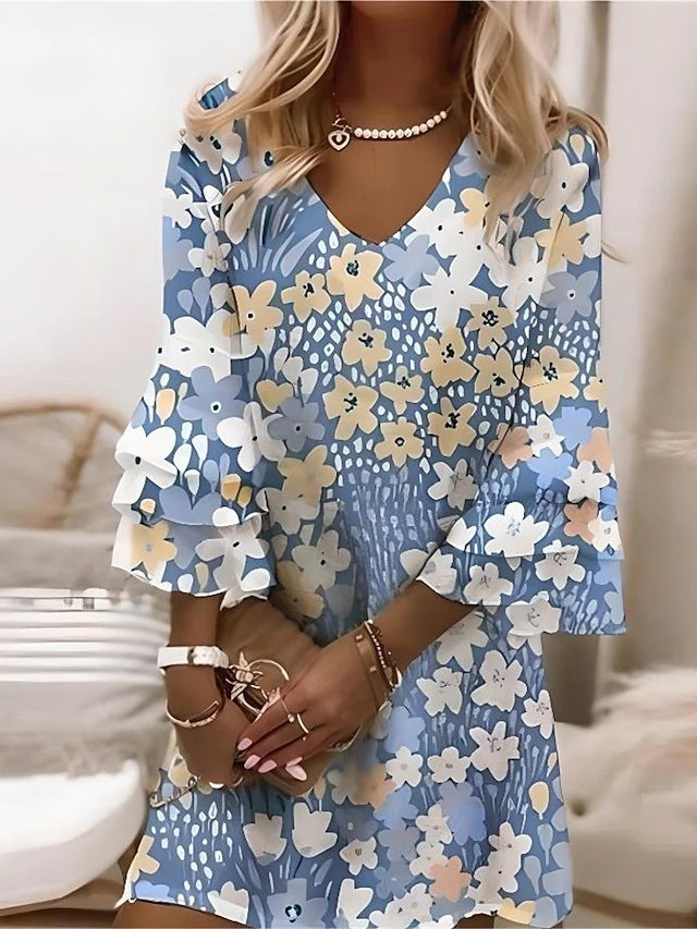 Ladies New V-neck Printed Bell Sleeve Dress