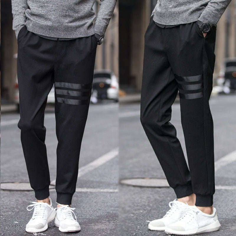 Pantalones deportivos ajustados para hombre.