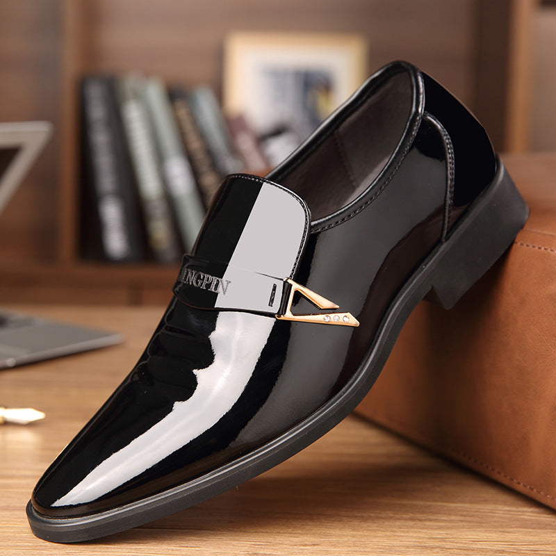 Men's Business Pointed Toe Breathable Patent Leather Shoes