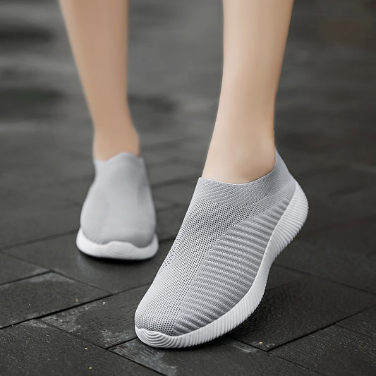 Large Size Fly Woven Breathable Socks And Shoes