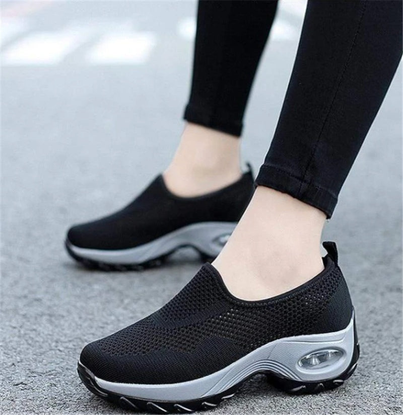 Flying Woven Air Cushion Sports Shoes Overfoot Shoes Shaking Shoes Socks Shoes