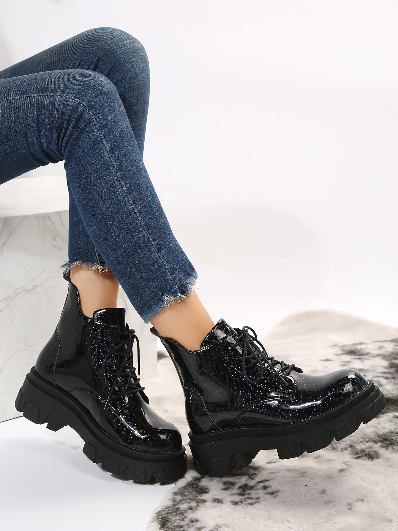 High-rise Glossy Low-top Women's Boots