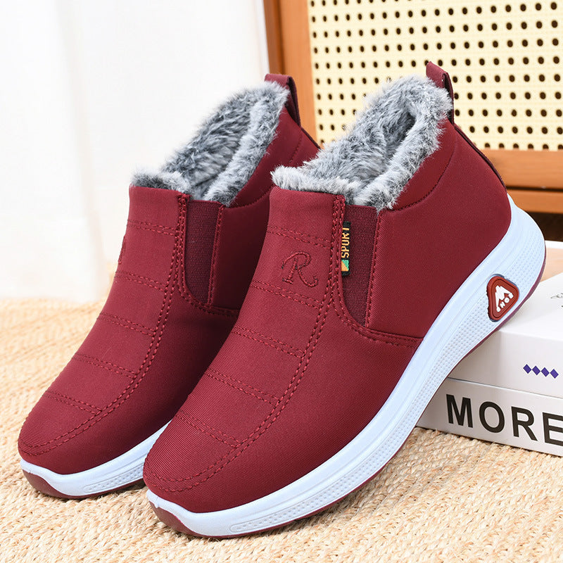 Winter Fleece-lined Thickened Middle-aged And Elderly Thermal Non-slip Cotton-padded Shoes Product information: Pattern: solid color Lining material: artificial velboa Applicable sports: Universal Color: black, red, men's black, men's blue Upper height: l