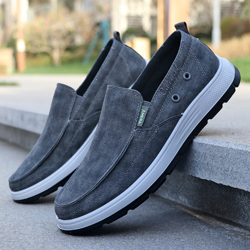 Breathable Comfortable Soft Bottom Men's Cloth Shoes Slip-on