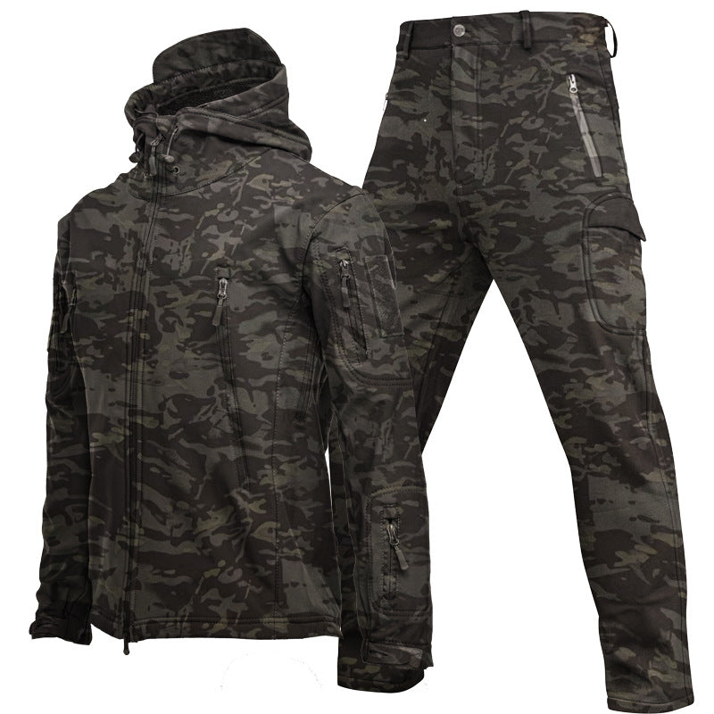 Outdoor Shark Skin Soft Shell Jacket Suit Men