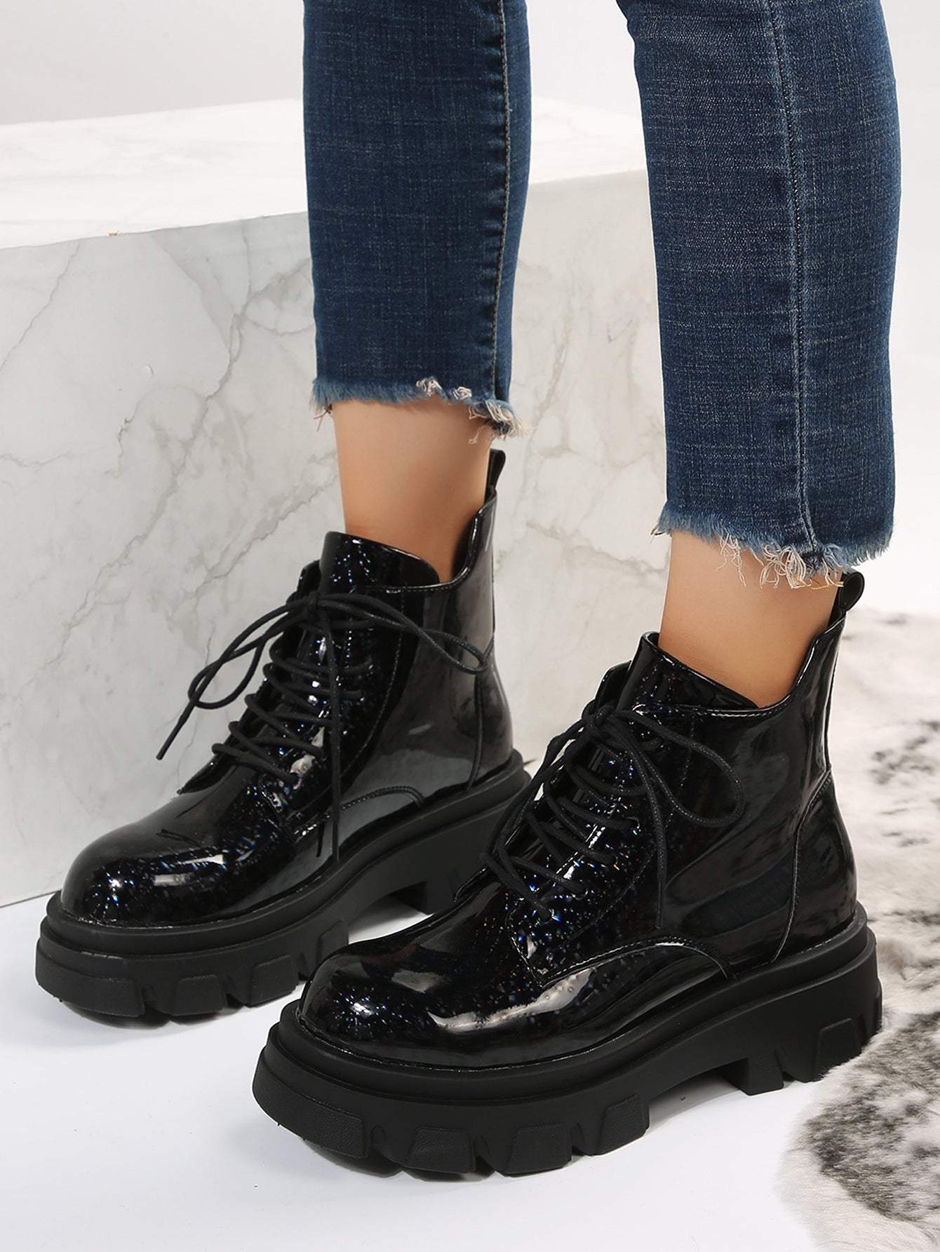 High-rise Glossy Low-top Women's Boots