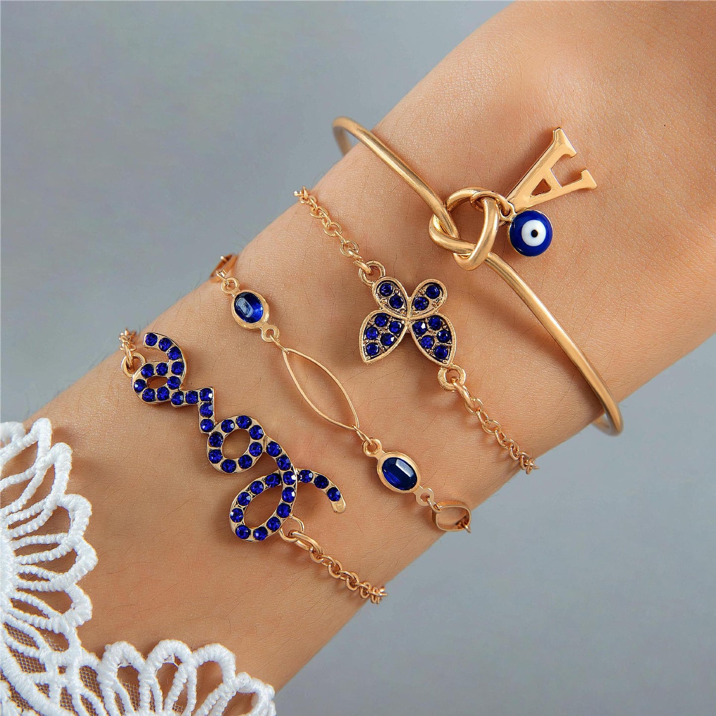 4 piezas de pulsera de mariposa de amor de flor azul con diseño de diamantes de imitación para el día de San Valentín