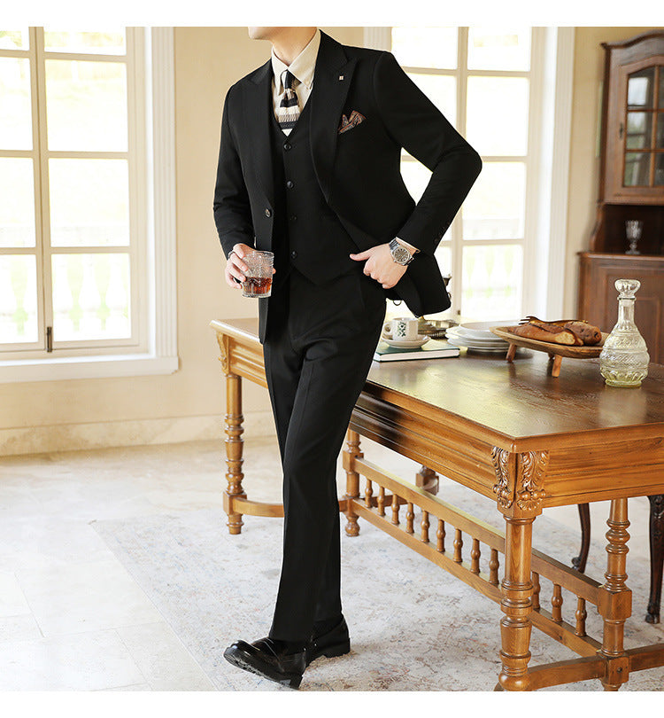 High-end Wedding Bridegroom Suit Suit Closure Collar Suit Three-piece Suit Men Caramel