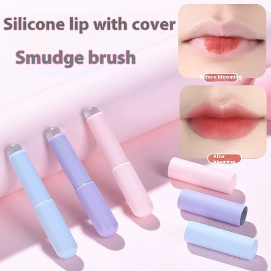 Upgrade Q Soft Portable Silicone Lip Brush