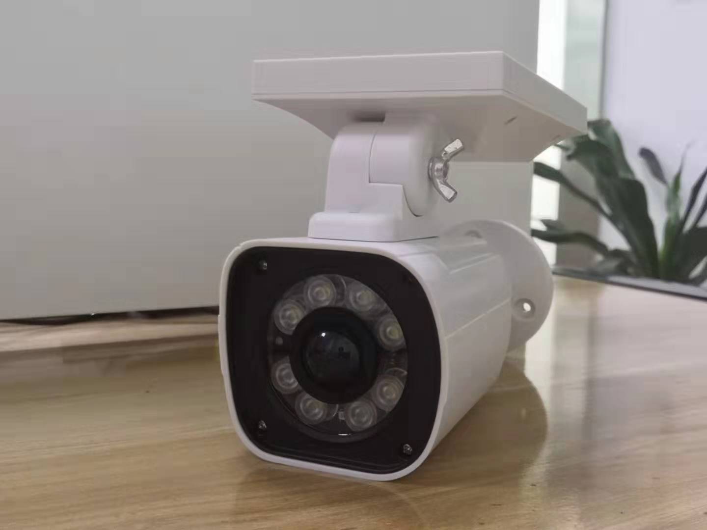 Courtyard Creative Solar Simulation Camera Search Light Product information: Specification classification: ABS shell 18 lights, ABS shell 8 lights, ABS shell 20 lights Protection level: IP67 Light source type: led Rated power: 5 (W) Type: Solar Garden Lig