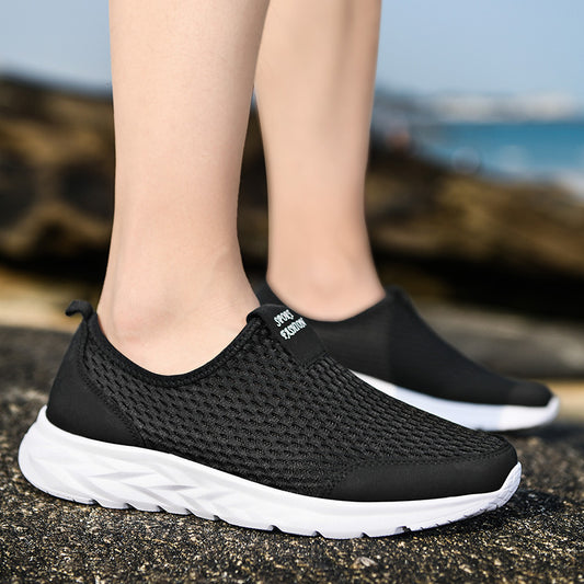 Outdoor New Couple Casual Men's Mesh Shoes Soft Sole Lightweight Breathable Running Shoes Sneakers