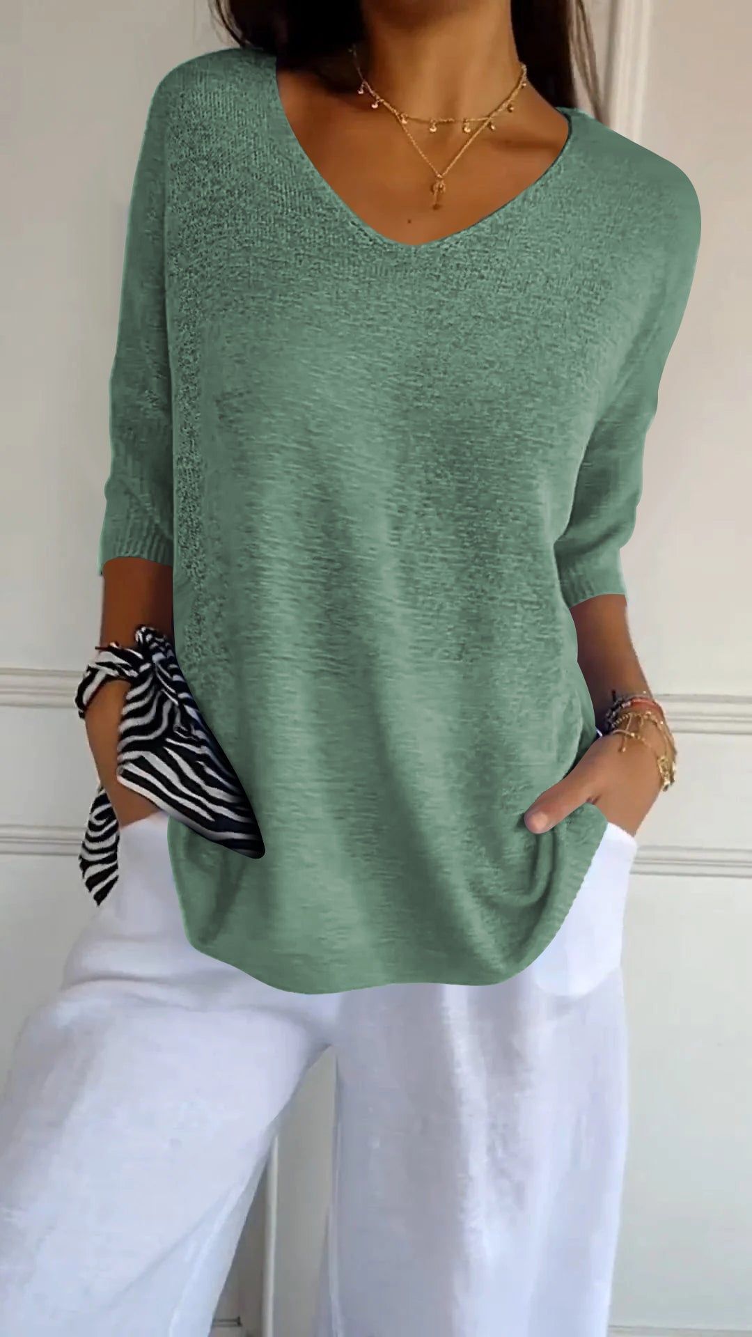 Solid Long Sleeve Sweater Slimming V-neckline Knitwear Women's Bottoming Shirt